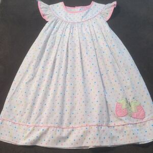 Petit Pomme Girl Polka Dot Short Ruffle Sleeve Strawberry Applique Dress Size 4T